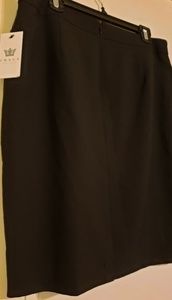 NWT CHAUS NY Black Pencil Skirt Sz 12
